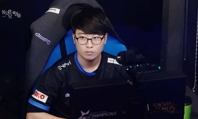 克雷桑的首 克雷桑的首